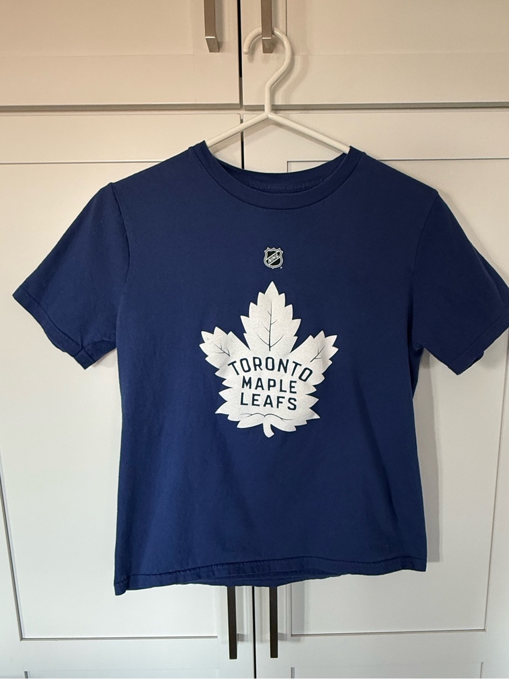 Toronto Maple Leafs Austen Matthew’s Kid’s T Shirt - Large 14/16